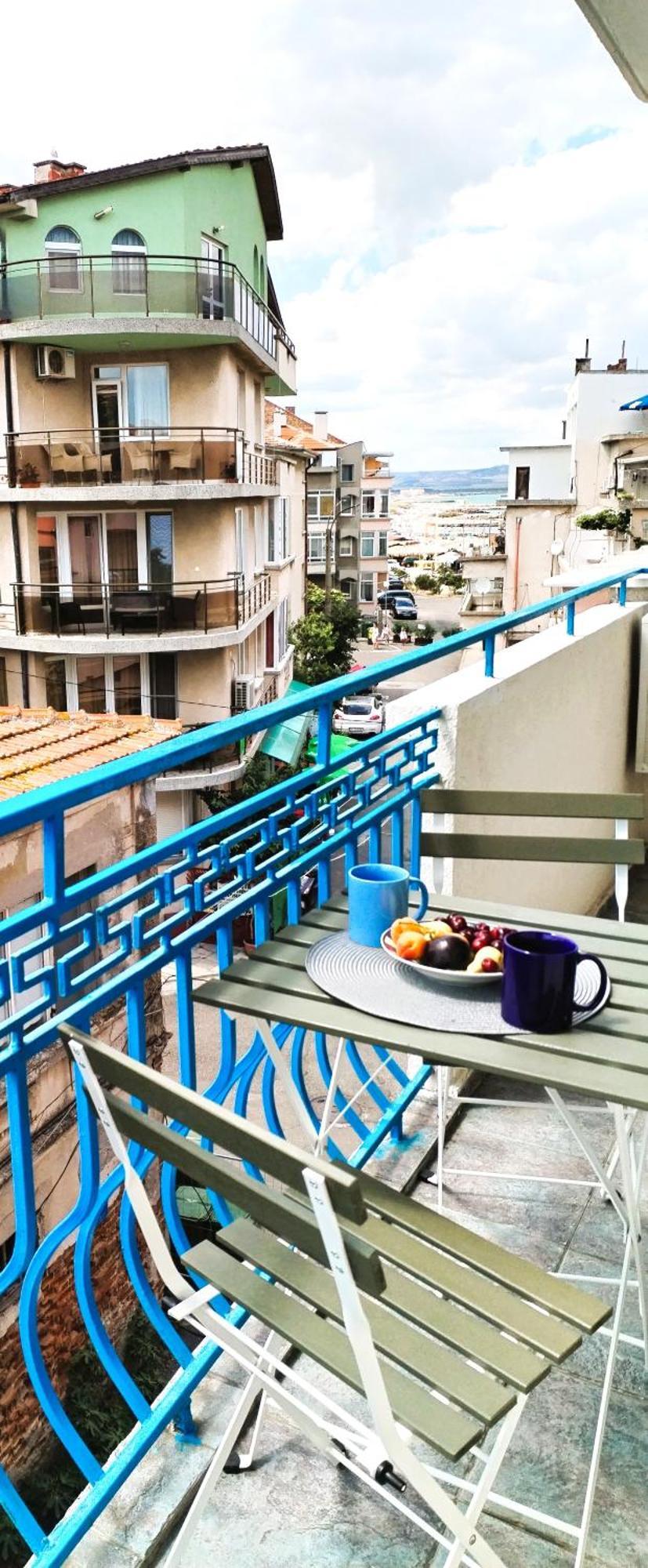 Lira Sto Apartments Πομόριε Εξωτερικό φωτογραφία