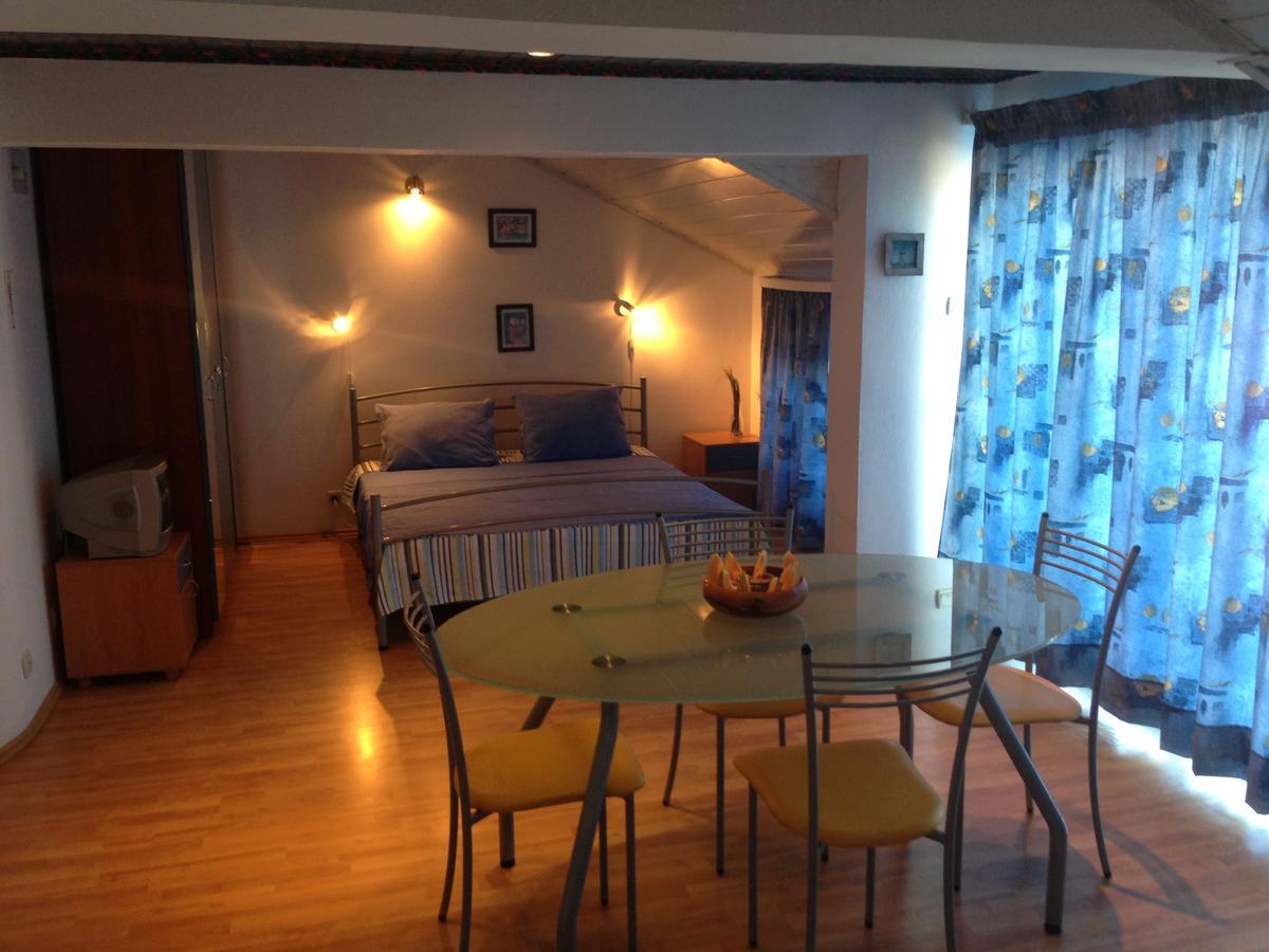 Lira Sto Apartments Πομόριε Εξωτερικό φωτογραφία